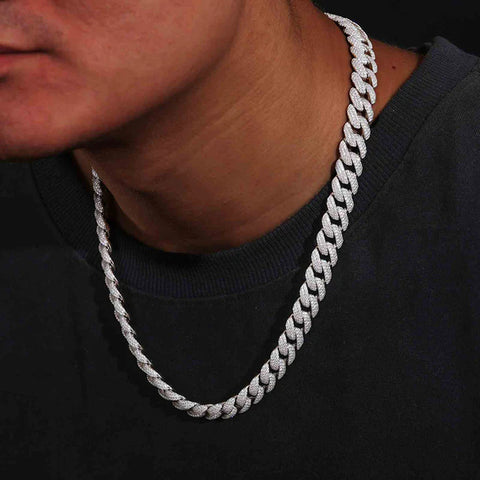 VVS1 Calrity Moissanite Luxury Cuban Chain For Him